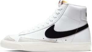Nike Women’s Sneaker, Medium