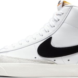 Nike Women’s Sneaker, Medium