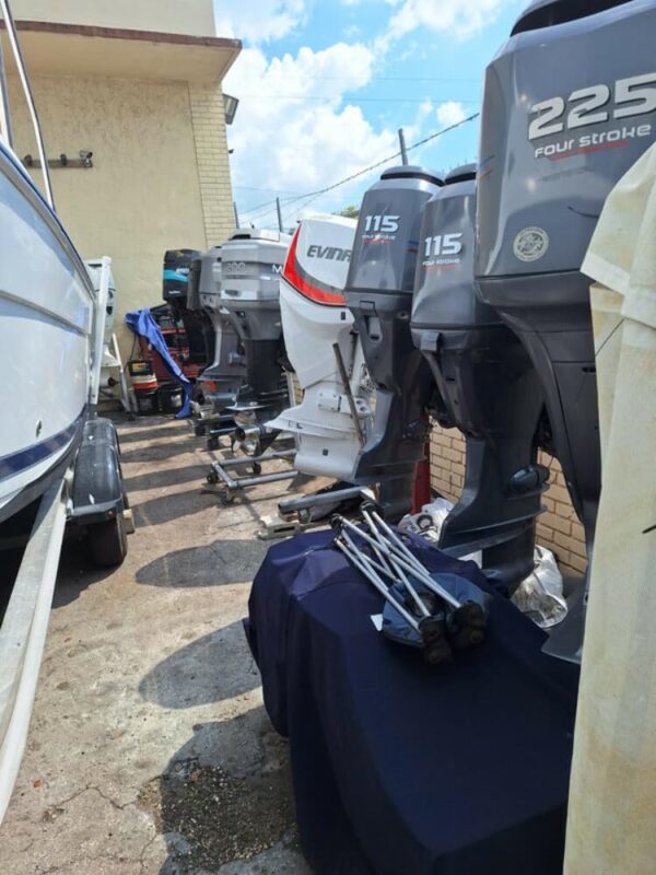 CE Smith – Outboard Motor Dolly – Sturdy Boating Tool for Transporting Motor