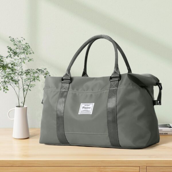 Travel Duffel Bag,Sports Tote Gym Bag,Shoulder Weekender Overnight Bag for Women