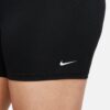 Nike Women’s Victory Training Capris