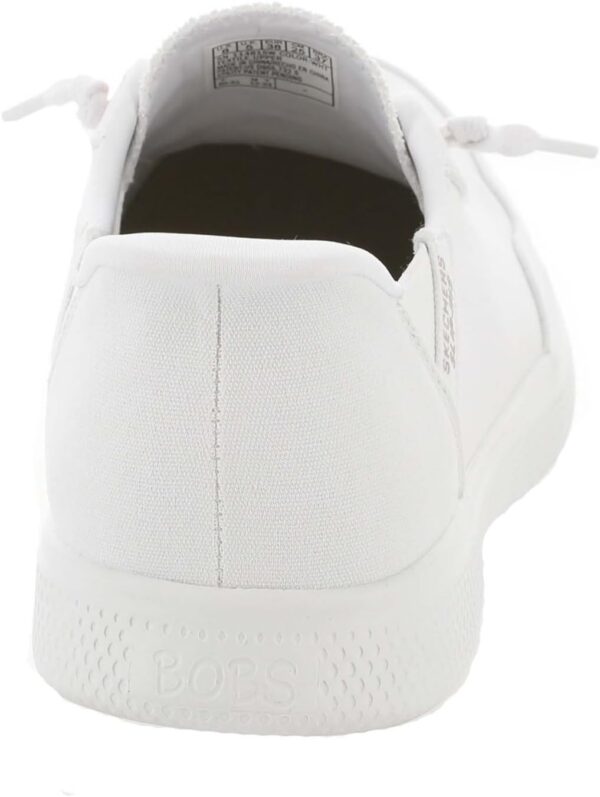 Skechers Women’s Hands Free Slip-Ins Skip Cute – B Cute Sweet Sneaker