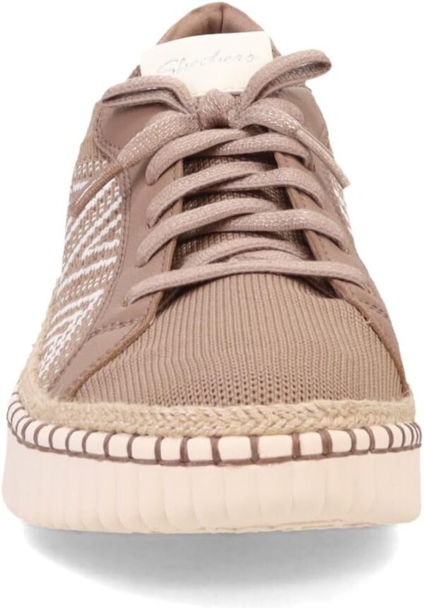 Skechers Women’s Wilshire BLVD-Bellevue Sneaker