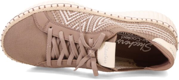 Skechers Women’s Wilshire BLVD-Bellevue Sneaker