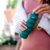 que Collapsible Water Bottle 20 oz Forest Green