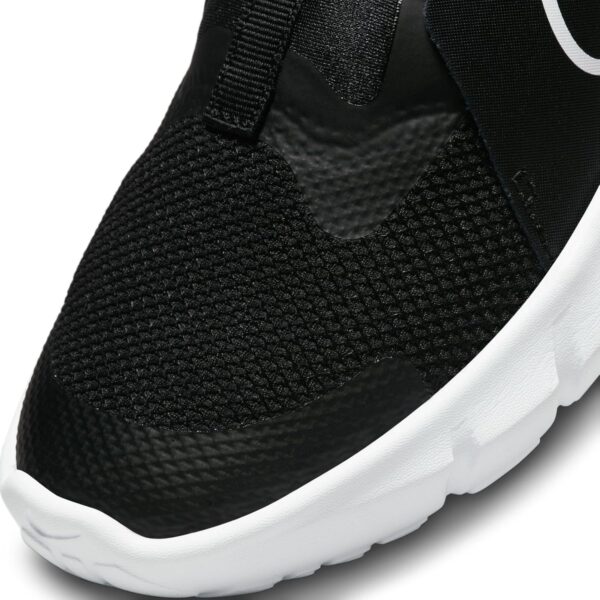 Nike Kids’ Flex Runner 2 Sneaker