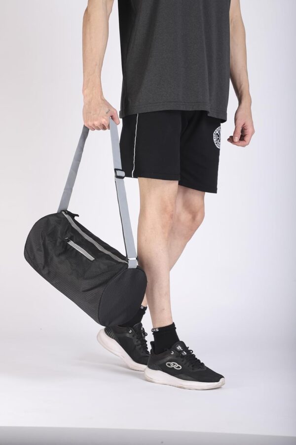 GYM INSANE Gym Bag, Duffle Gym Bags for Men, Women, Boys…