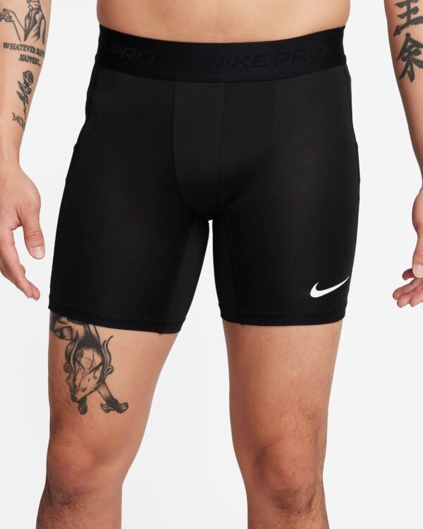 Nike Unisex-Adult Casual