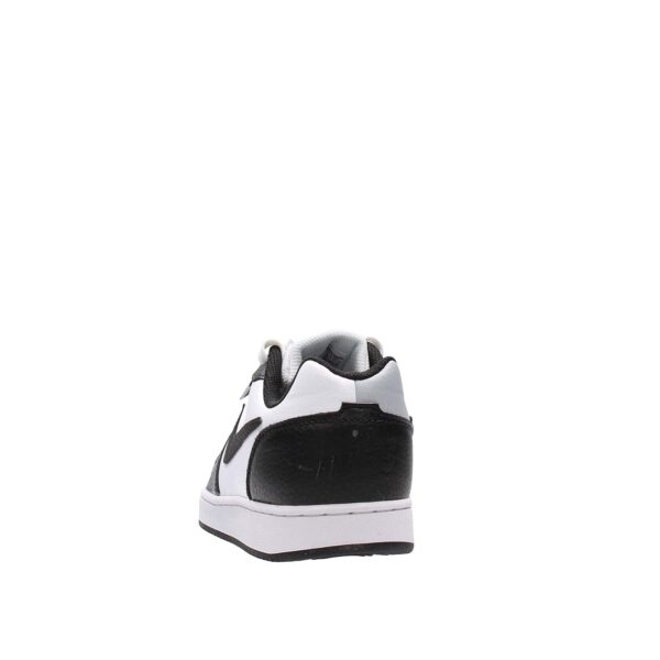 Nike Men Lace Up Basketball Shoe