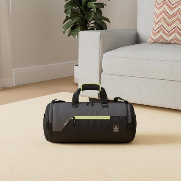Gear Cross Training 26L Medium Water Resistant Travel…