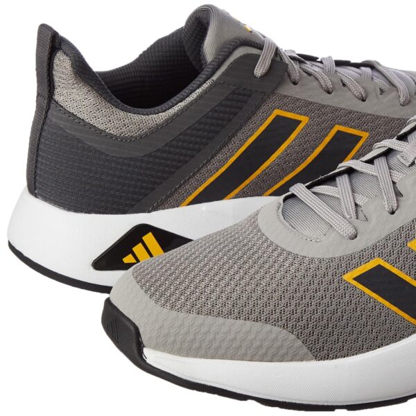 adidas Men Adimove M Running Shoe